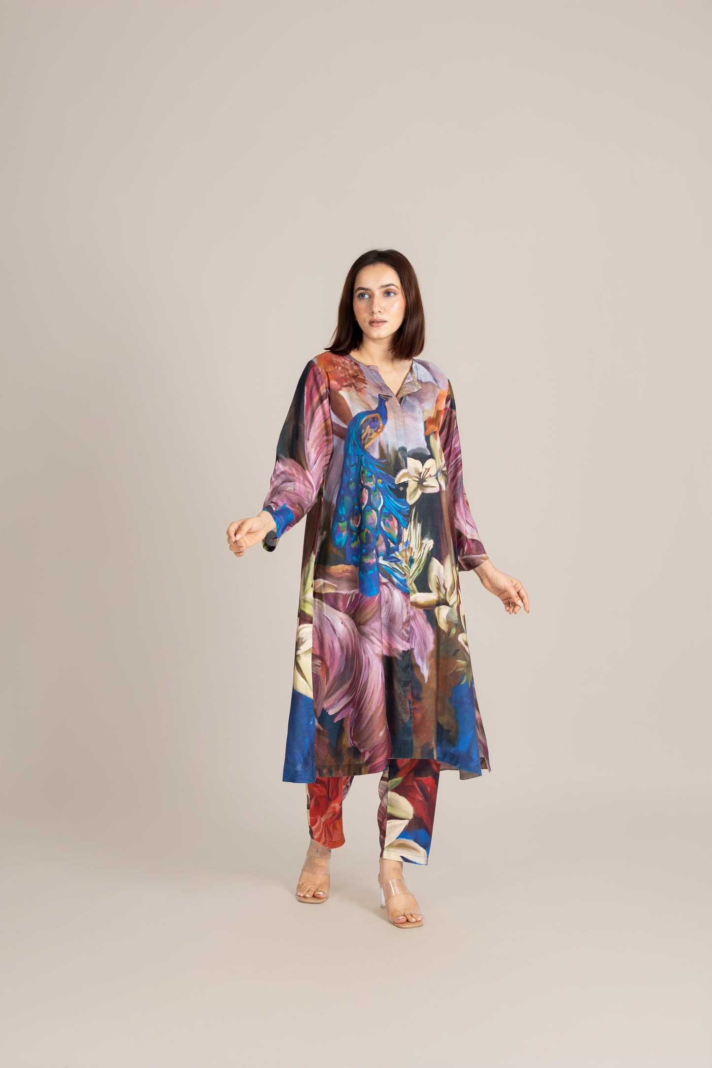 Feathered grace set