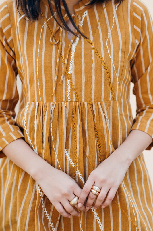 Mustard Line top Mustard Line top