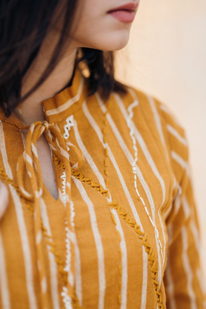 Mustard Line top