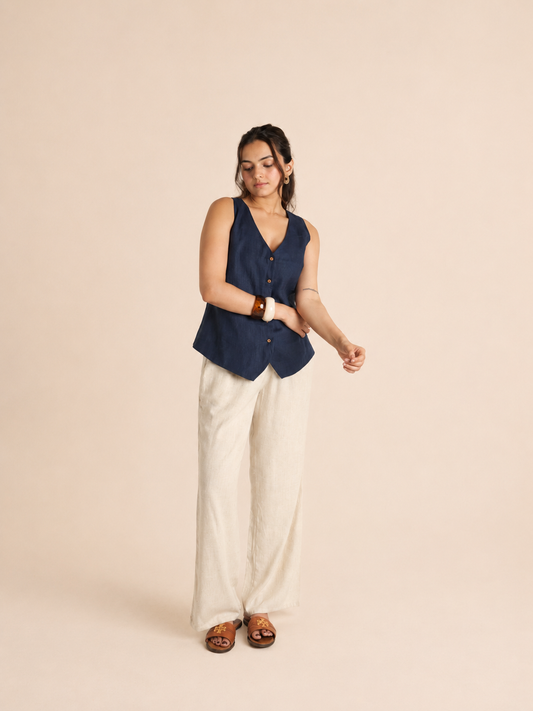 Frayed linen blue top
