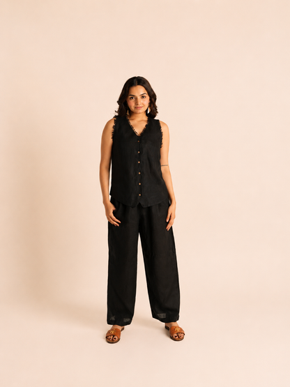 Frayed linen black top and bottom