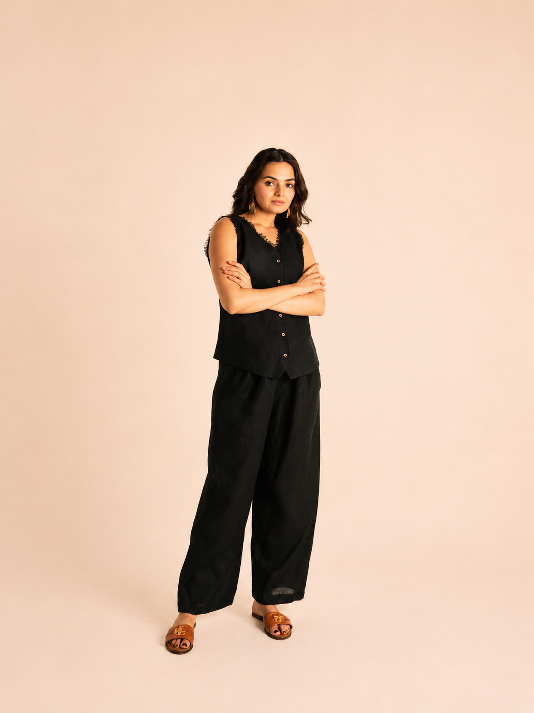 Frayed linen black top and bottom