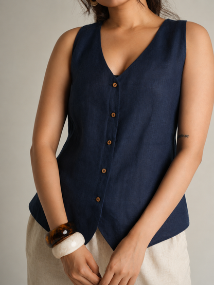 Frayed linen blue top