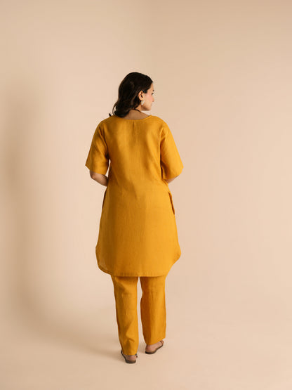First light linen set
