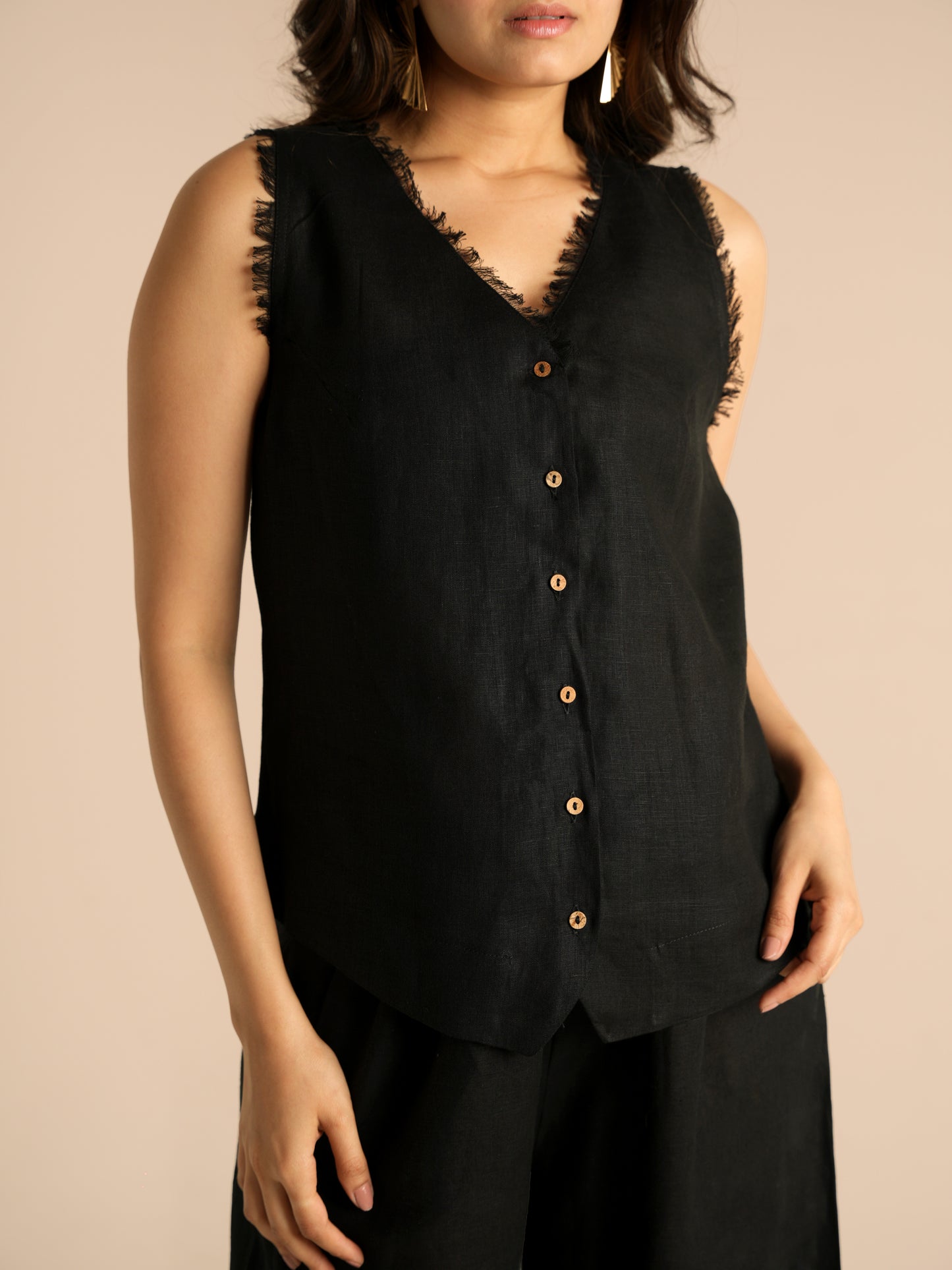 Frayed linen black top and bottom